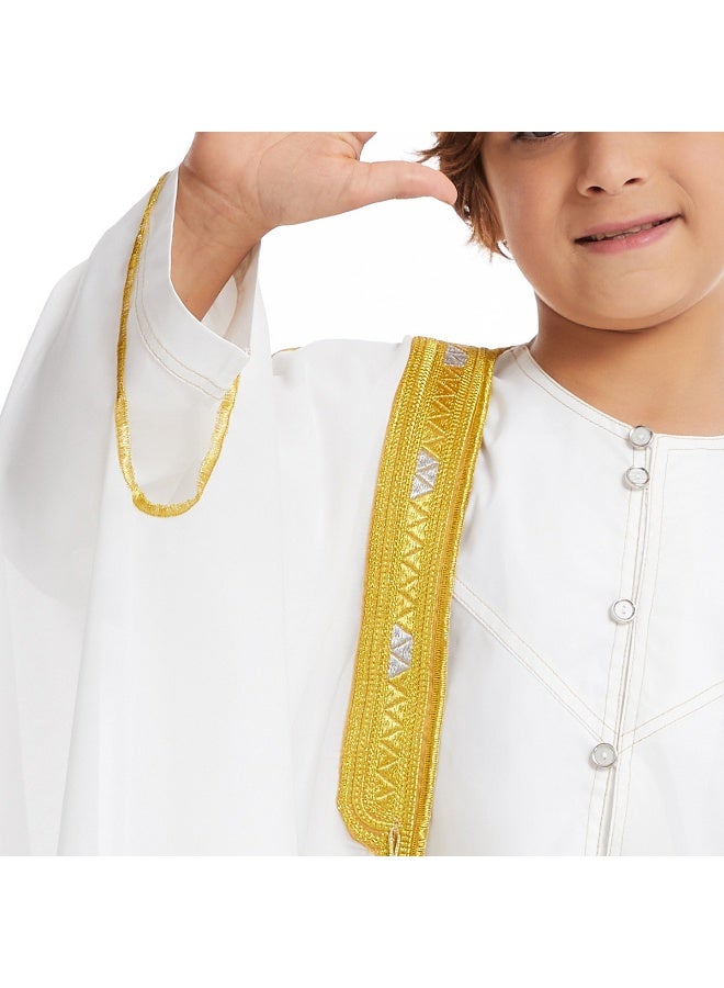 Alhadeel Boy's Bisht,Kaftan,Thobe,Abaya - Traditional White Djellaba, Lightweight Elegant Islamic Wear for Ramadan, Eid & Prayers - Image 2